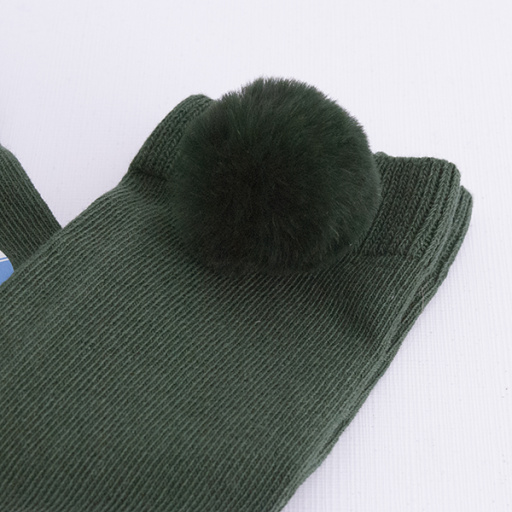 Calcetín alto con pompón suave.DORIAN 3114-3