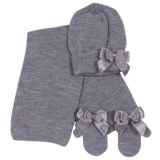 Gorro con lazo doble.DORIAN 4023-7